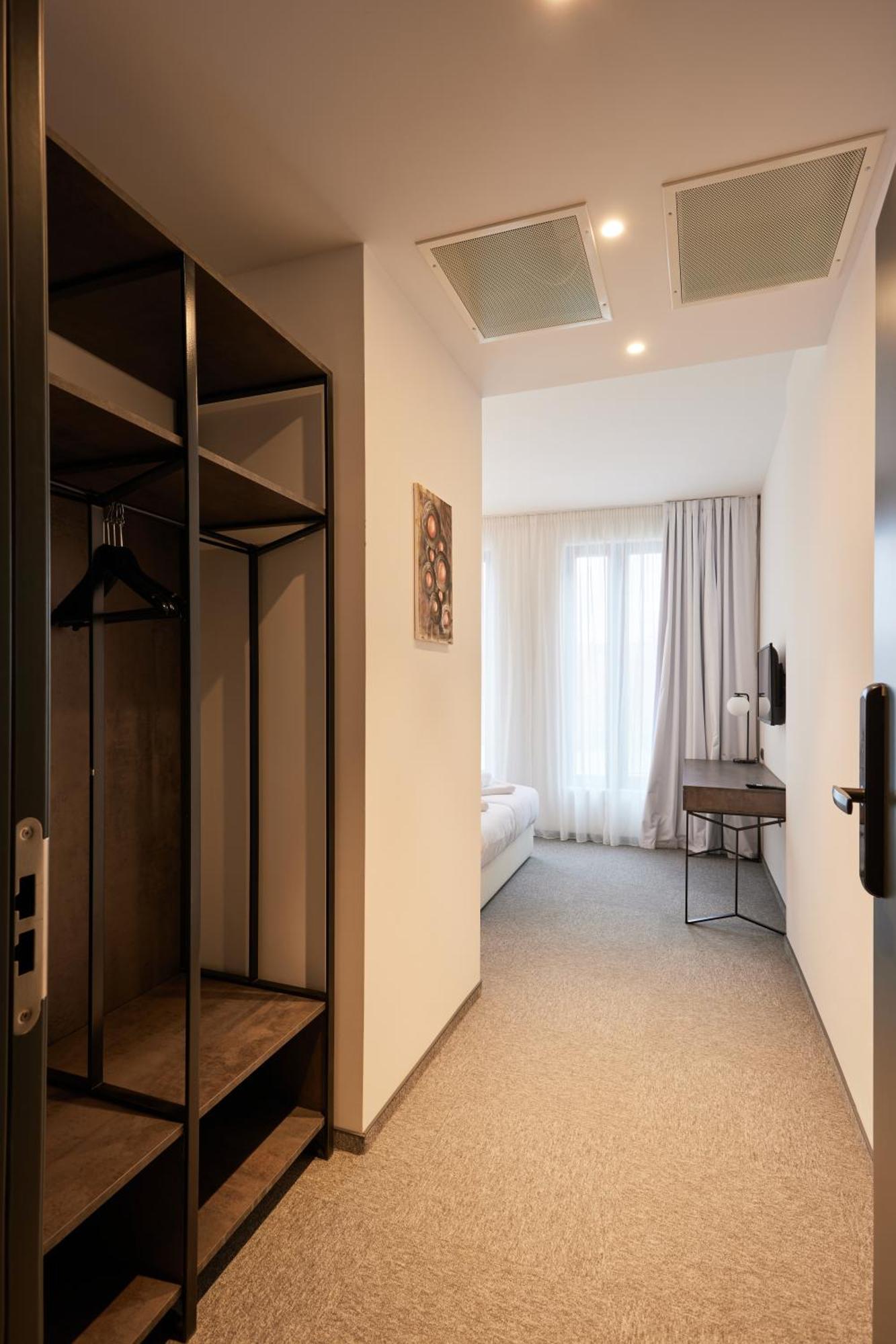 Bizarre Boutique Hotel فارنا المظهر الخارجي الصورة